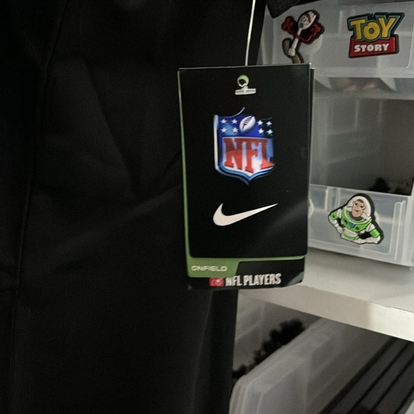 Las Vegas Raiders Max Crosby jersey #98 - Picture 4 of 5